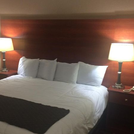 Baymont By Wyndham Paducah Hotel Buitenkant foto